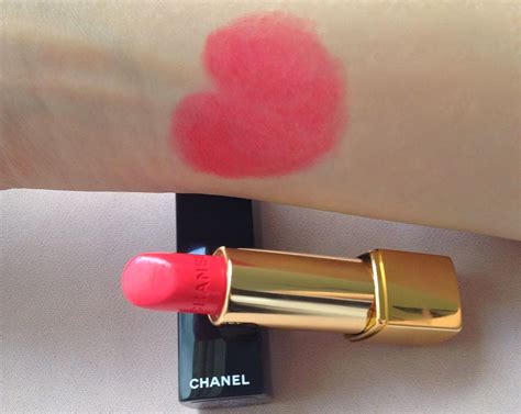 chanel rouge allure 136